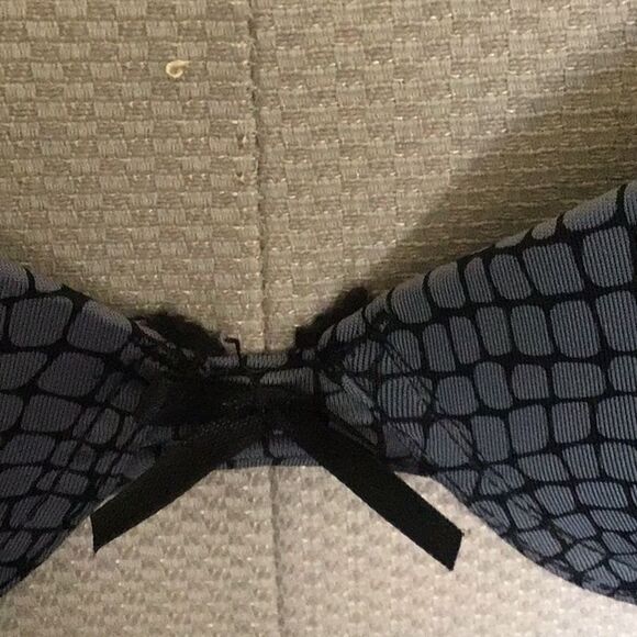 34B Marilyn Monroe Signature Padded Plunge Push-Up Demi Bra Feminine Y2K Casual - Picture 7 of 9